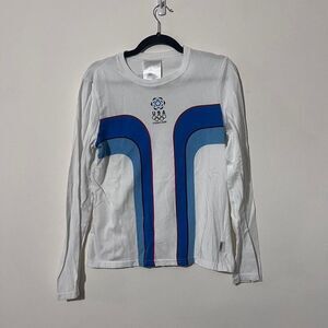 2006 Olypmics Women's White and Blue Shirt size large